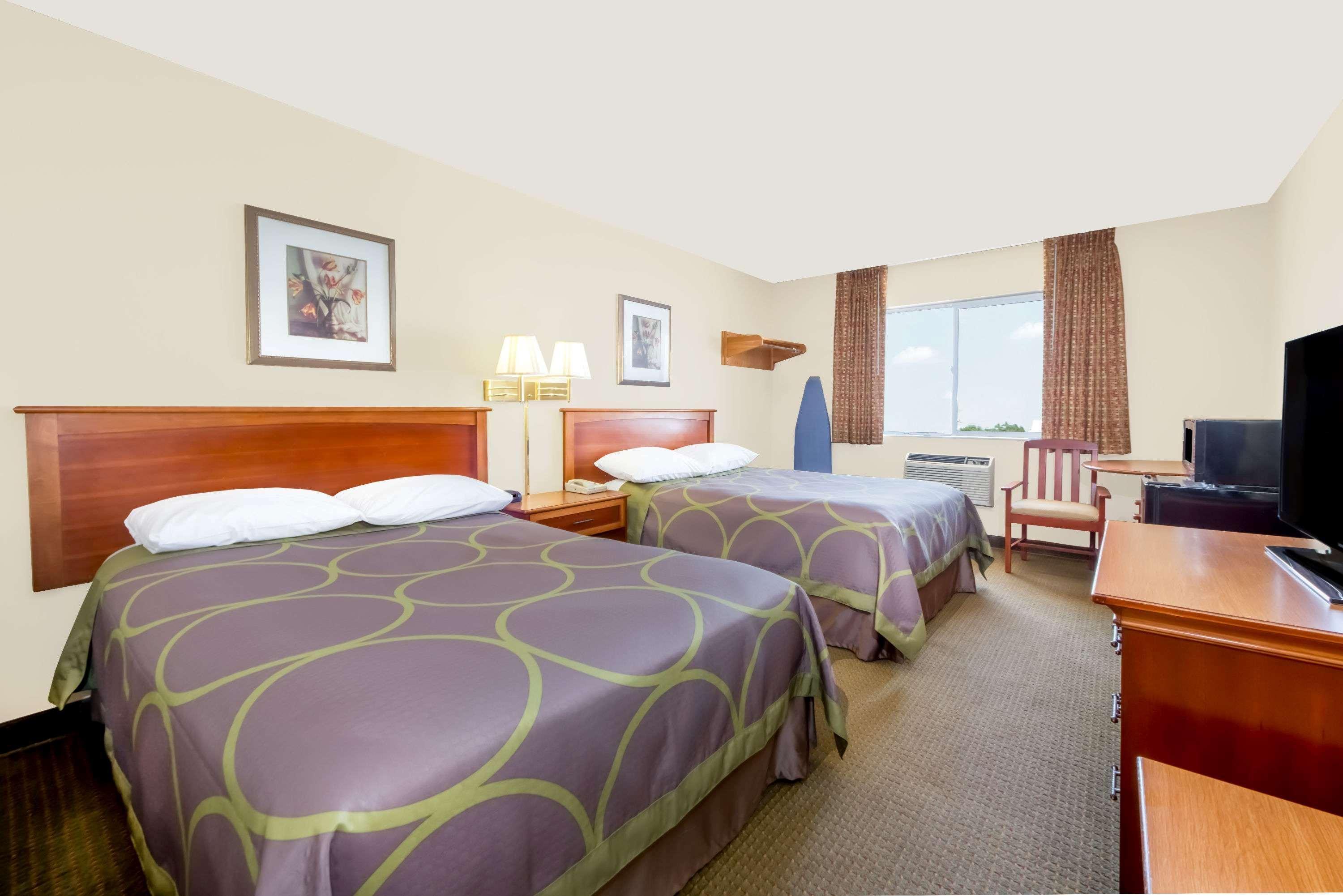 Super 8 By Wyndham Liberal Ks Hotel Kültér fotó
